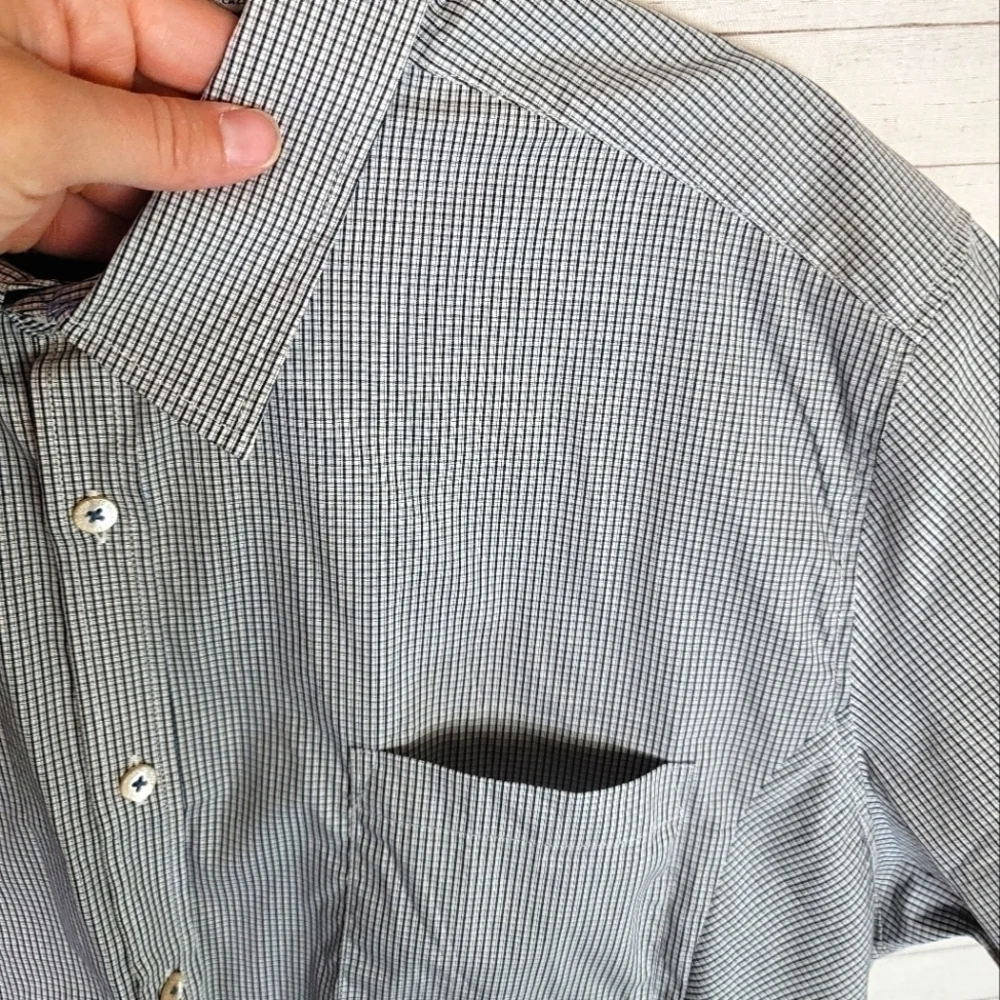 TED BAKER LONDON PLAID SHORT SLEEVE BUTTON UP, SZ 6 (2XL)